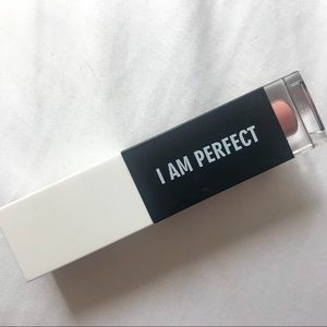 REALHER Matte Long-Wear Lipstick, I Am Perfect